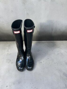Hunter Women's Original Tall Black Gloss Rain Boots Size 9